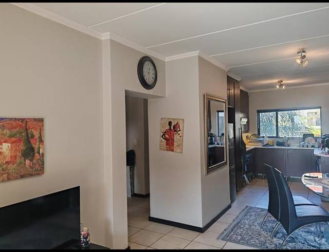 2 BEDROOM PROPERTY TO RENT IN SOLHEIM